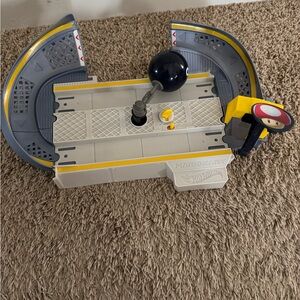 Mario Kart Hot wheels mini track